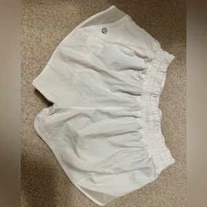 Lululemon hotty hot 2.5”